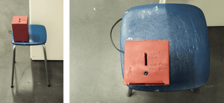 Insert coin and press the button (2010)